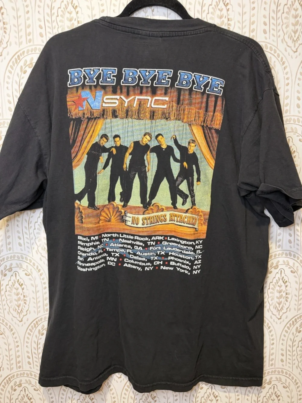 *NSYNC VINTAGE Bye Bye Bye Tour Concert Tee Black Cotton size XL - Picture 5 of 8